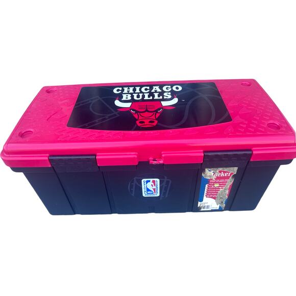 Chicago Bulls 1990s Suncast Foot Locker Just Stuff Fan Storage Chest